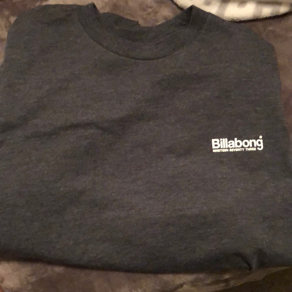 billabong tee